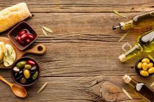 Exploring Sandalwood Oil: Nature's Gift Exploring Sandalwood Oil: Nature's Gift